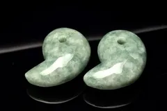 お守りに 翡翠(ジェダイト) 23-25x16-17mm 小 勾玉 1個売り パワーストーン 天然石 _PRG2029