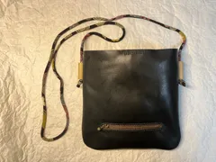 本革　サコッシュ　ポシェット