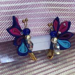 ＳＯＬＤ　つまみ細工　イヤリング（ピアス加工可）　蝶