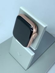 【中古・画面キズ有・バッテリー劣化】Apple Watch SE(2020) 40mm アルミケース［ゴールド］のサムネイル