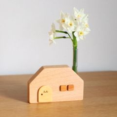 お家の一輪挿し＊新作　名入れ◎　フラワーベース　母の日ギフトにも◎　誕生日プレゼント　北欧風インテリア　北欧風　木製雑貨　木製インテリア　ナチュラルインテリア