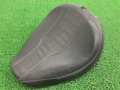 ハーレー純正 フォーティーエイト 48 シート スポーツスター 美品