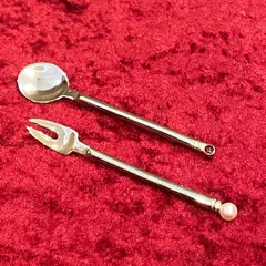 美品 SILVER シルバー TASAKI タサキ 田崎真珠 パール カトラリーモチーフ ブローチ 2点セットのサムネイル