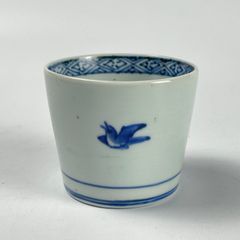 576 染付　鳥　手水鉢　古伊万里　伊万里焼　骨董　アンティーク　蕎麦猪口