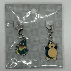 未開封 ゴンベ＆カビゴン 全国ずかんメタルチャーム(2個セット) ポケットモンスター ポケモンセンター限定のサムネイル