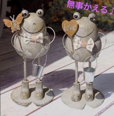 カエル　置物　2匹セット 無事カエル　風水インテリア 幸運 縁起物 園芸　可愛い
