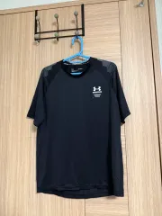 UNDER ARMOUR(アンダーアーマー ) Tシャツ