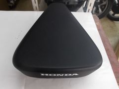 【美品】ホンダ　クロスカブ110　ノーマルシート