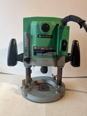 日立工機　HITACHIルーター　TRｰ12 【動作確認済】