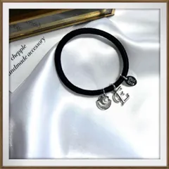 No.1184 シェルチャームヘアゴム　イニシャルヘアゴム　ハンドメイドヘアゴム