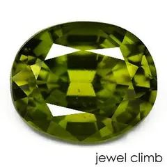 落ち着いた雰囲気を持つ煌きアイドクレース（ベスビアナイト） 宝石 ルース ２．２８ＣＴ