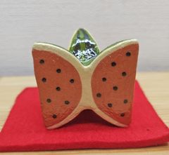 【逢絢亭・新品】茶道具 蓋置 楽焼 スイカの形 吉村楽入 紙箱入り
