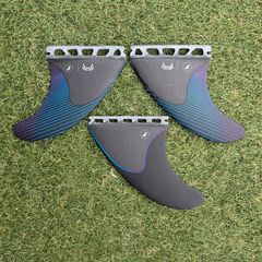 FUTURES FIN フューチャーフィン MEYHEM　Lサイズ　RTM／CARBON ショートボード用トライフィン