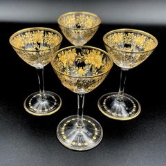 【希少】モーゼル風 豪華金彩 花文様 リキュールグラス 繊細な花の金彩が美しい４客セット M012