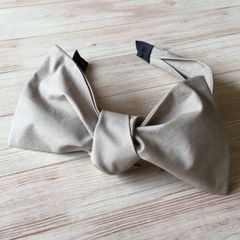 リボンカチューシャ（ベージュ）