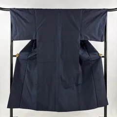 男着物 身丈146cm 裄丈67cm M 袷 アンサンブル 紬 幾何学模様 濃紺 正絹 秀品 【中古】