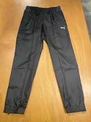 プーマ　ピステパンツSサイズ