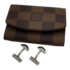 【LOUIS VUITTON】ルイヴィトン ダミエ4 カフス ケース付き ブトン 楽天市場】ルイヴィトン 二つ折りカードケース パスケース