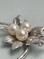 本真珠パールあこや  3粒（5.6～5.8mm）ブローチシルバー silver刻印