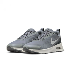 NIKE ナイキ エアマックス ニュアクシス FD4329-007(25.5cm〜30cm)