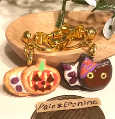 【片耳】選べるハロウィンレーズンバターサンドイヤリングのサムネイル