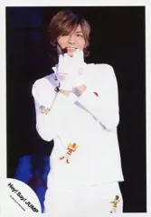 【中古】生写真(ジャニーズ) Hey! Say! JUMP/薮宏太/ライブフォト・膝上・衣装白・両手パー・手袋・目線左/公式生写真
