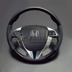 オデッセイ RB3/4系 ピアノブラック×ダークグレー ガングリップ ウッド パンチング本皮調レザーステアリング フェガーリ LUNA