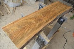 アウトレット サクラ(桜)の一枚板 長さ約109cm 幅約32～36cm 厚さ約3.8cm DIY用 Z275
