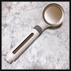 ꒰未使用꒱工具不要 塩素除去 柔らか水圧  節水シャワーヘッド 白系 部品付属