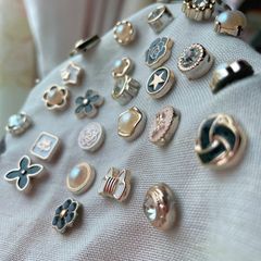 【新入荷】タックピン/ ピンブローチ　10点　縫製不要　無選別