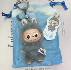 ラブブ PIN FOR LOVE イニシャル ぬいぐるみ POPMART ポップマート ペンダント LABUBU W