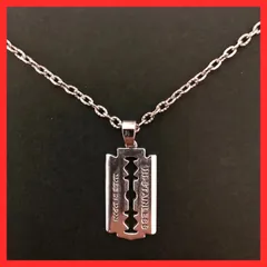 v22 la カミソリネックレストップ