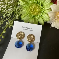 大粒クリスタルガラスイヤリング♡ブルー