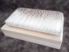 【新品】高級クロコダイル財布 ヒマラヤ ヘンローン社製 38万円相当 プレゼントにも◎ 木箱付き