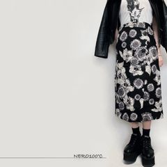 BIGフラワーのラップスカート