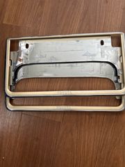 トヨタ　ナンバーフレーム