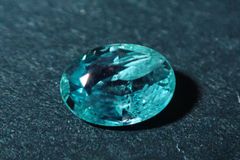 天然アレキサンドライト0.161ct 約2×3mm ソーティング付き！