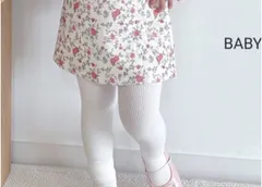 スカート　花柄　かわいい　おしゃれ　女の子　ホワイト　お揃い　おそろいコーデ  韓国　子供服　新品未使用　80  90