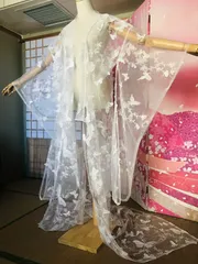 チュール打掛　オーガンジー打掛 着物 オーバードレス　レース羽織　ウエディングドレス　お色直し　刺繍　色変更可能　3D立体的な刺繍 うす衣 和装　和装花嫁　和装前撮り 色打掛 大人婚 舞台ステージ 時代劇用演劇 芝居 芸者 浴衣  蝶々