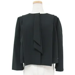FOXEY フォクシー ノーカラージャケット アウター ラウンドネック ショート丈 タック ボウタイ ストレッチ おしゃれ シンプル 無地 きれいめ 大人女子 ブランド 上品 ベーシック オフィスカジュアルのサムネイル