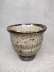 皮クジラぐい呑　唐津焼　絵唐津　山茶窯井上良