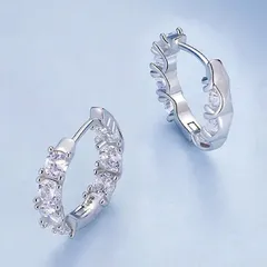 925シルバー高品質ジルコンダイヤ♢3㎜石×7・フープタイプピアス☆匿名配送