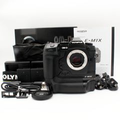 シャッター数20811枚【新品級】OLYMPUS OM-D E-M1X ボディ#5508