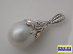 PT900 プラチナ ダイヤ バロックパール ペンダントトップ 11.7mm 0.03ct 4.63g 中古B+ 【送料無料】 C-9408【質屋出品】