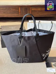 【今日特価】Arc'teryx アークテリックス キャリア 45 シリーズ トートバッグ 防撕裂防水素材、手提・肩背可能、内部仕切り付き