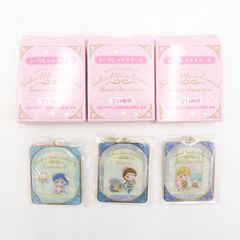 劇場版セーラームーンCosmos×サンリオ シークレットチャーム - メルカリ