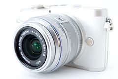OLYMPUS E-PL9 ホワイト★スマホに送れる 安心の1か月保証★