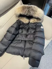 2025年最新】MONCLER ファーの人気アイテム - メルカリ