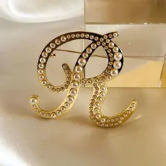 イニシャル R　ブローチ　フェイクパール　ゴールド　結婚式　卒業式　入学式