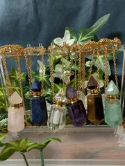 天然石　香水瓶ネックレス